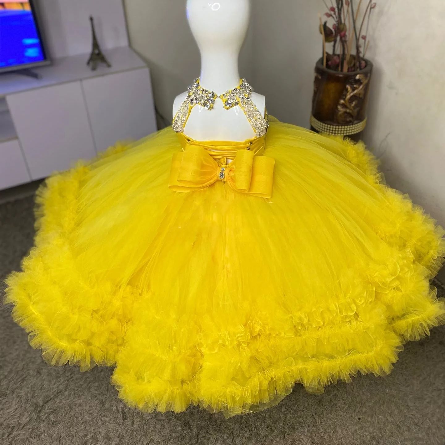 Gorgeous Yellow Flower Girl Dr - Embroidery Yellow Dress 评论和价格